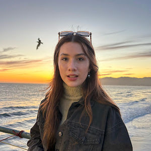 Meet your Posher, Kensi